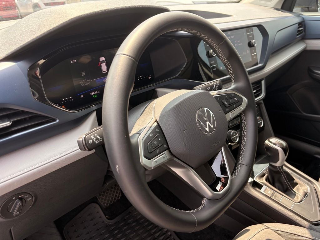 2024 Volkswagen Taos SE - Photo 10