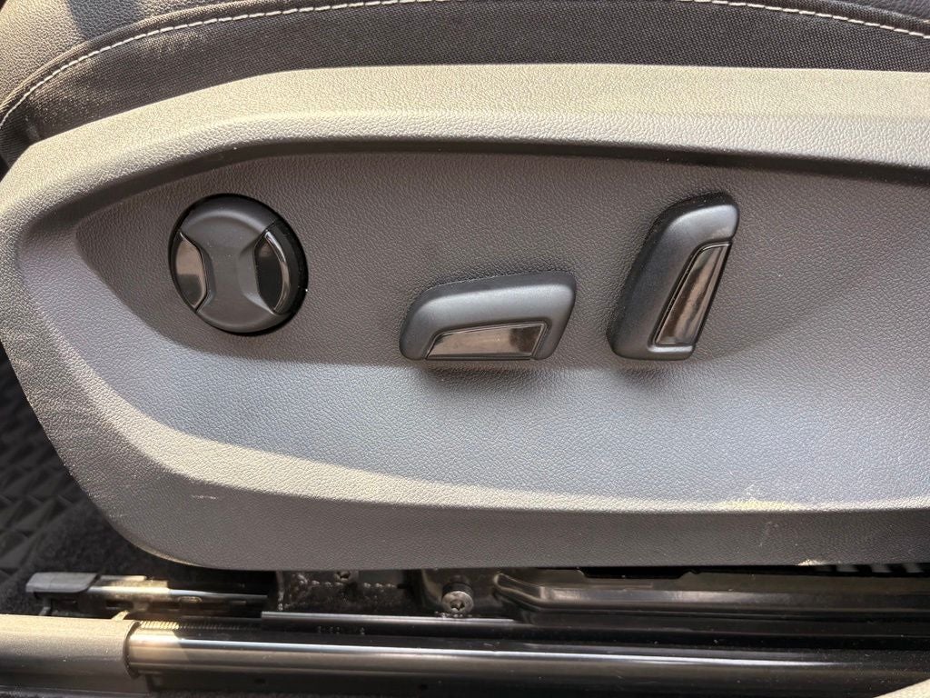 2024 Volkswagen Taos SE - Photo 11