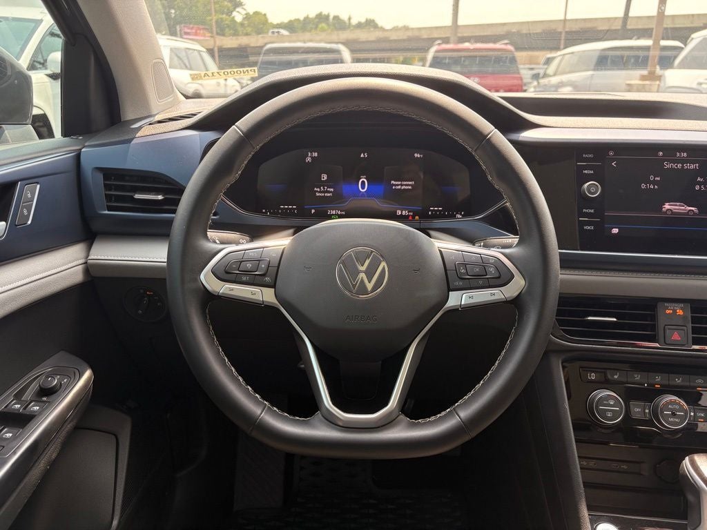 2024 Volkswagen Taos SE - Photo 14