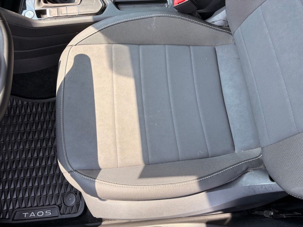 2024 Volkswagen Taos SE - Photo 24