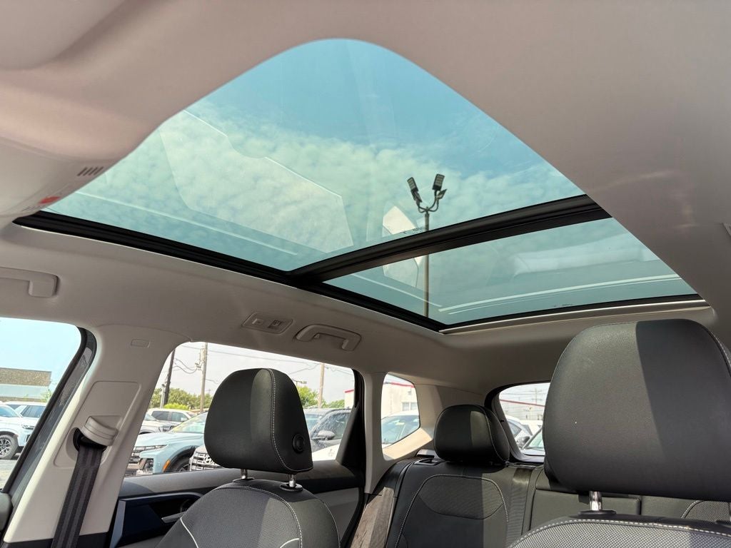 2024 Volkswagen Taos SE - Photo 25
