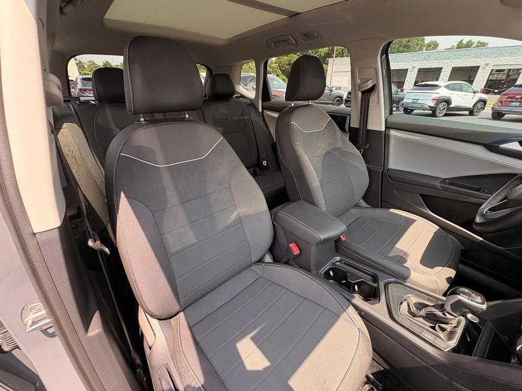 2024 Volkswagen Taos SE - Photo 31