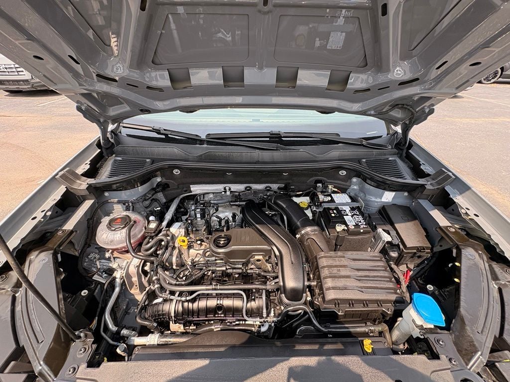 2024 Volkswagen Taos SE - Photo 33