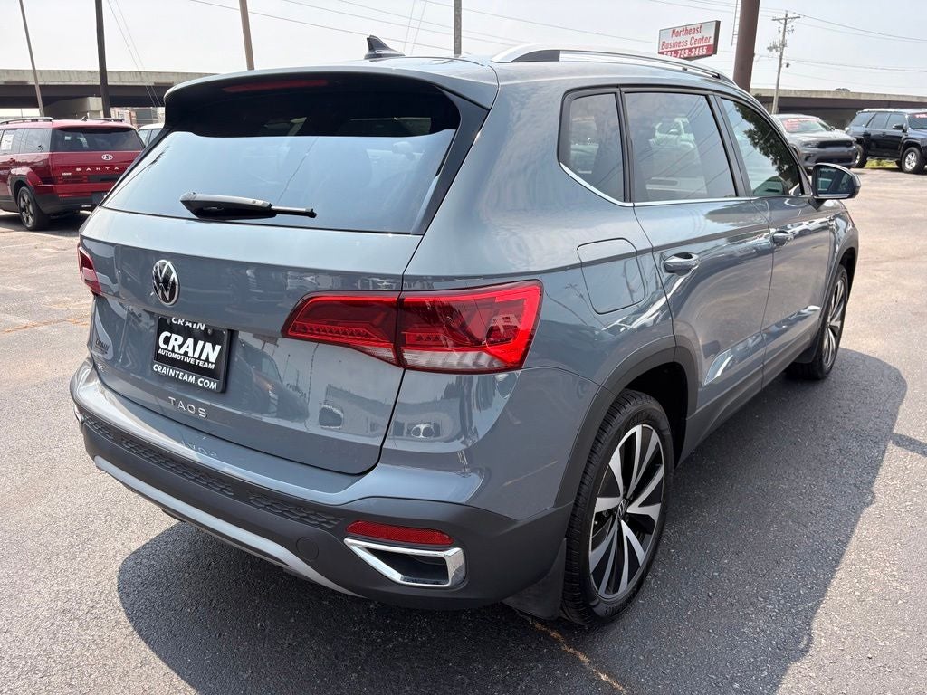 2024 Volkswagen Taos SE - Photo 8