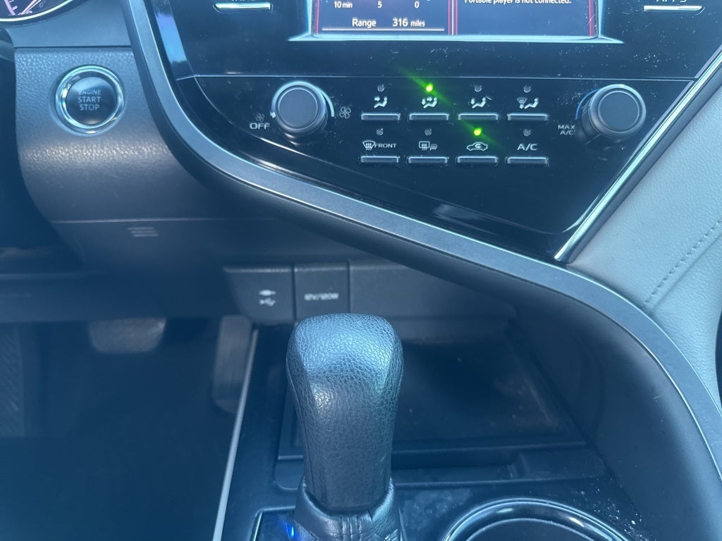 2018 Toyota Camry SE