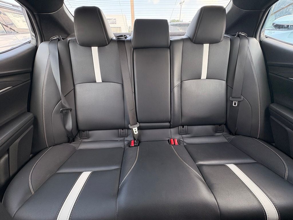 2025 Toyota Camry SE - Photo 28