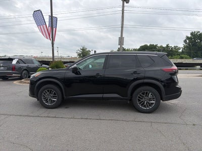 2024 Nissan Rogue S 1-Owner / Rear Parking / NissanConnect featuring A