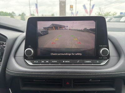 2024 Nissan Rogue S 1-Owner / Rear Parking / NissanConnect featuring A