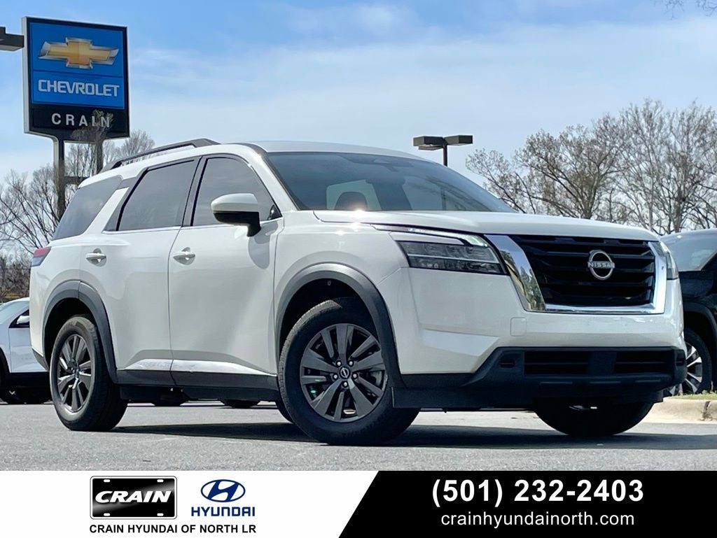 2022 Nissan Pathfinder SV 4WD's photo