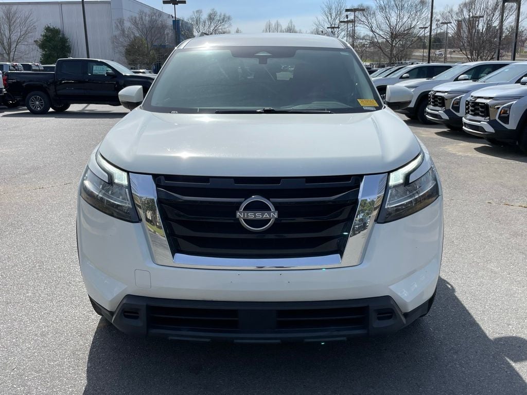 2022 Nissan Pathfinder SV 1-OWNER | LEATHER | NEW TIRES