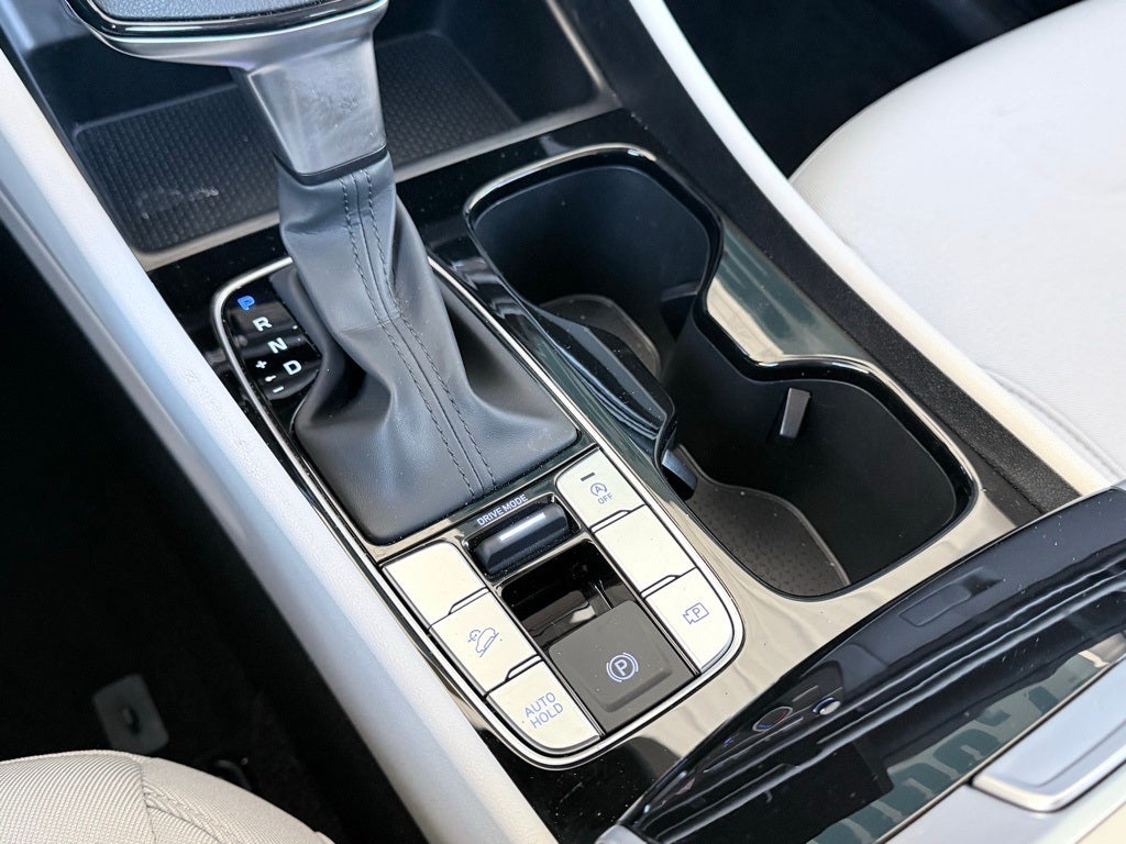 2025 Hyundai TUCSON SE FWD