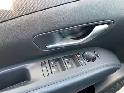 2025 Hyundai TUCSON SE FWD