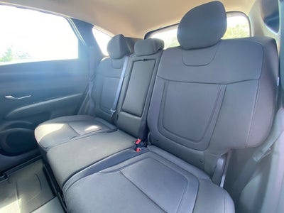 2025 Hyundai TUCSON SE FWD