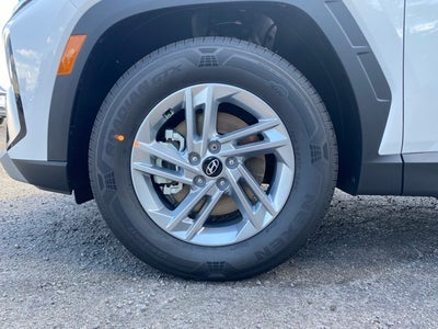 2025 Hyundai TUCSON SE FWD