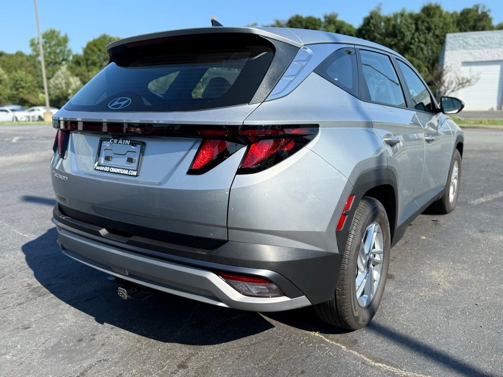 2025 Hyundai TUCSON SE FWD