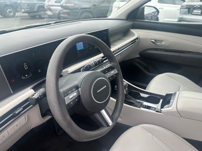 2025 Hyundai TUCSON SE