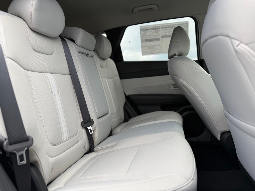 2025 Hyundai TUCSON SEL FWD