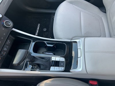 2025 Hyundai TUCSON SEL CLEAN CARFAX / POWER LIFTGATE