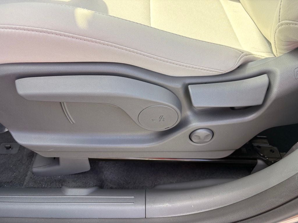 2027 Hyundai SANTA FE SE