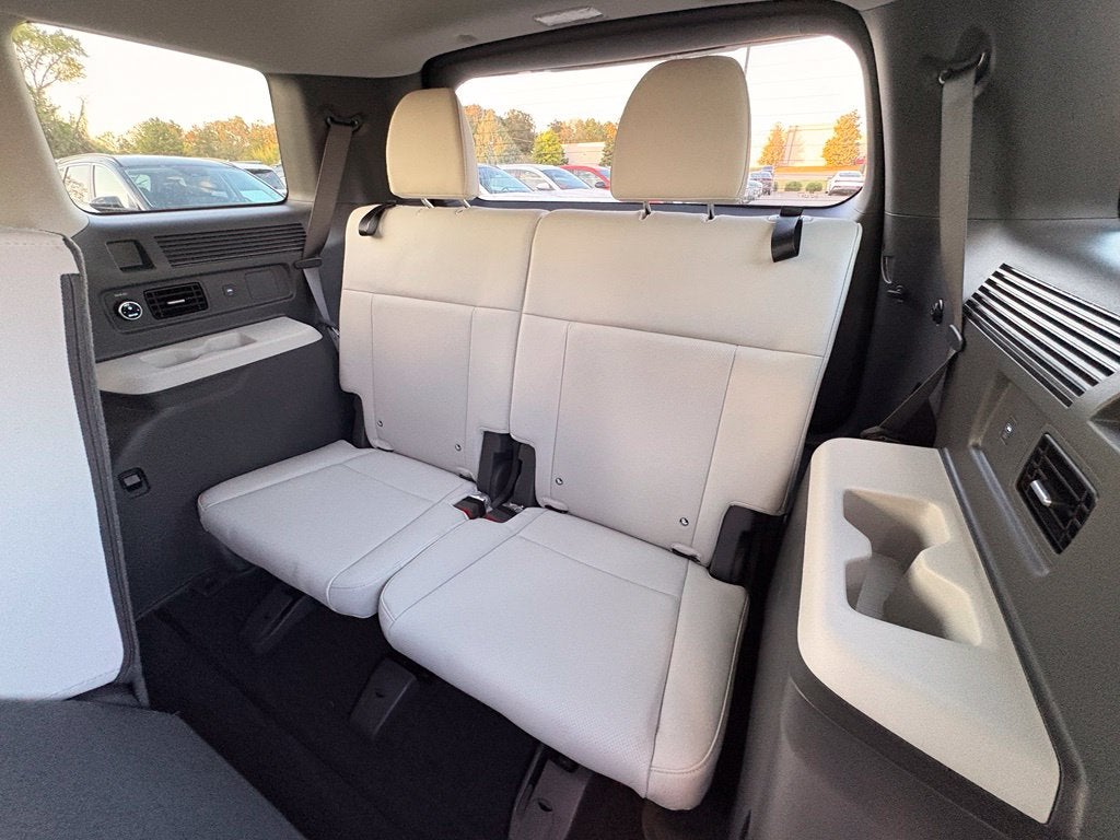 2027 Hyundai SANTA FE SEL