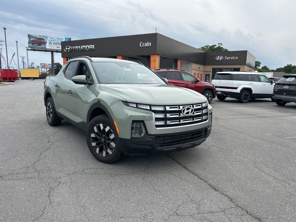 Used 2026 Hyundai Santa Cruz SEL with VIN 5NTJBDDE9TH159832 for sale in Little Rock