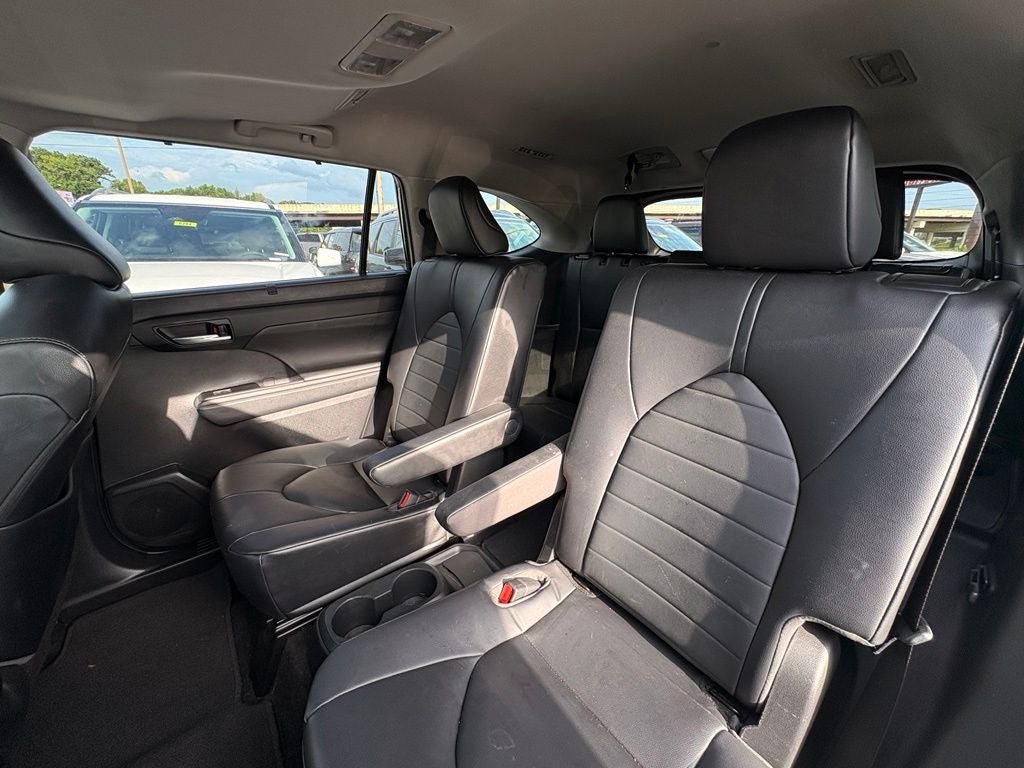 2023 Toyota Highlander XLE - Photo 25