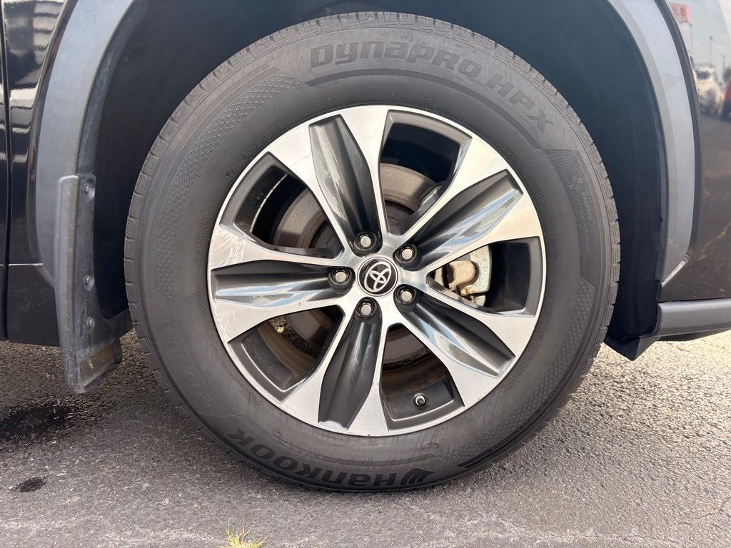 2023 Toyota Highlander XLE - Photo 32
