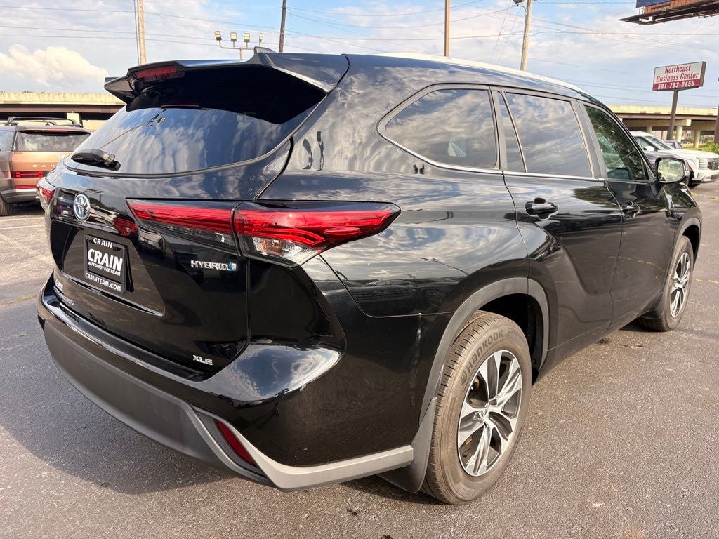 2023 Toyota Highlander XLE - Photo 7