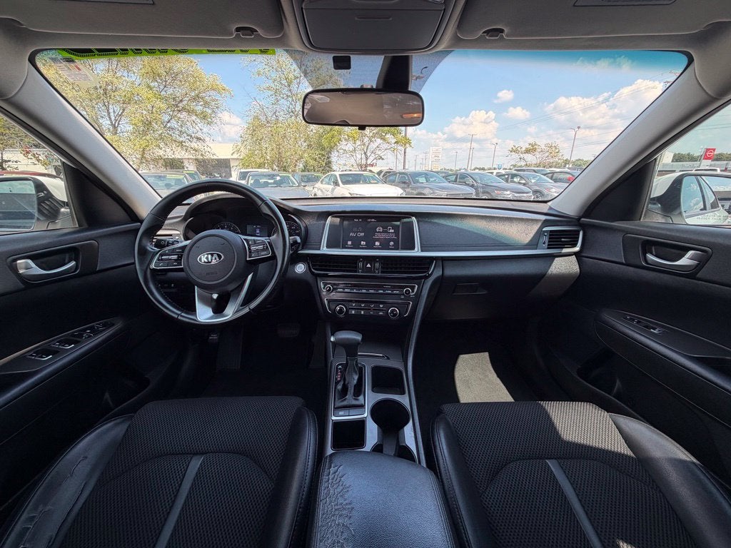 2020 Kia Optima S - Photo 28