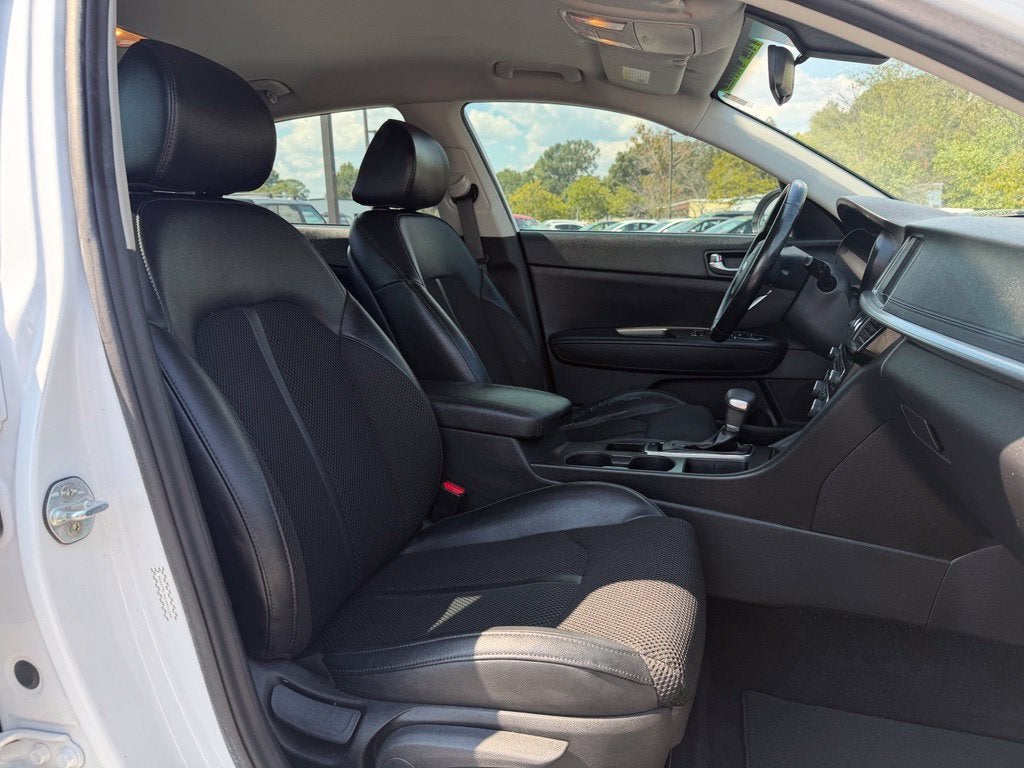 2020 Kia Optima S - Photo 30