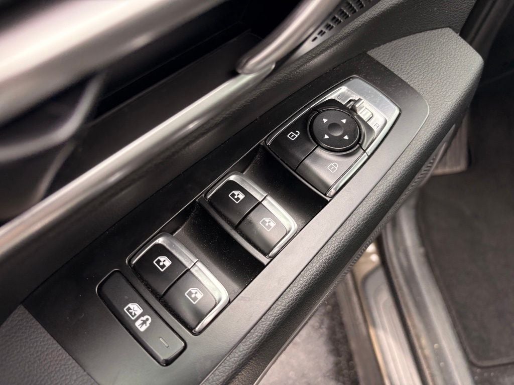 2025 Kia Telluride S - Photo 12