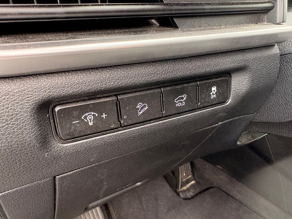 2025 Kia Telluride S - Photo 13