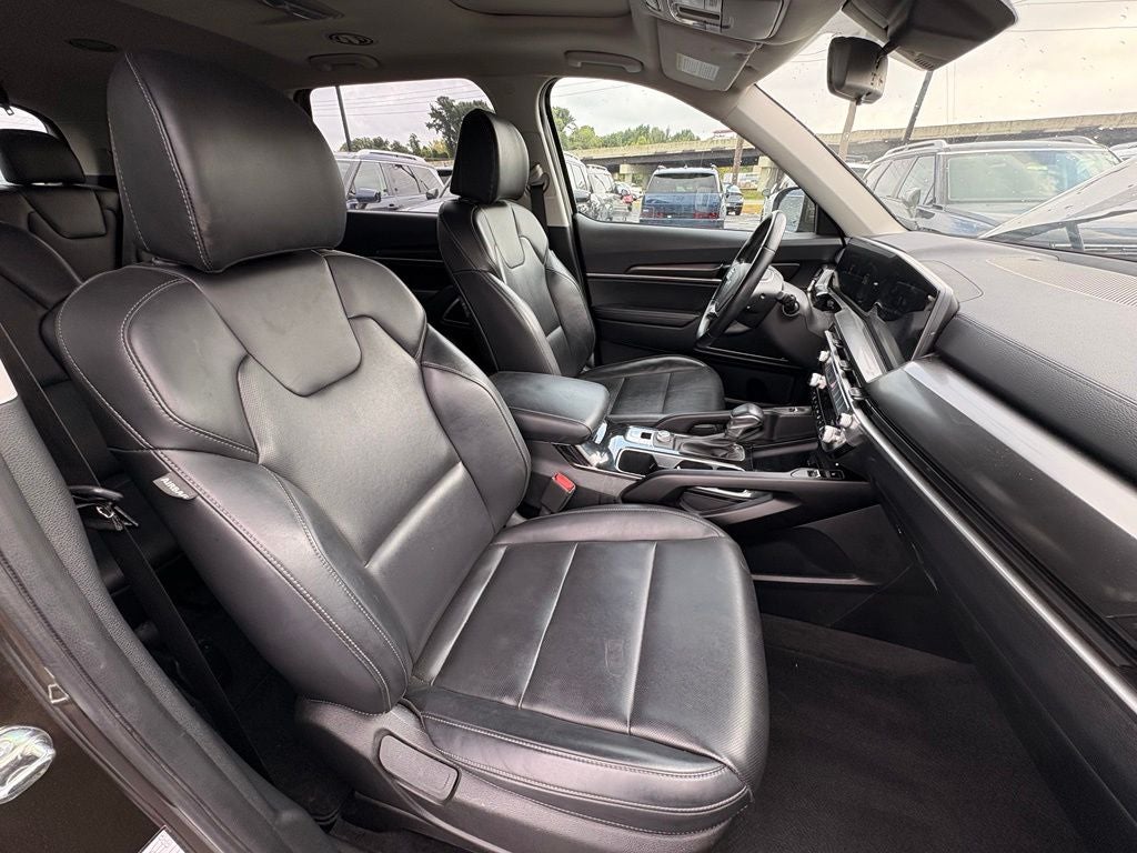 2025 Kia Telluride S - Photo 33