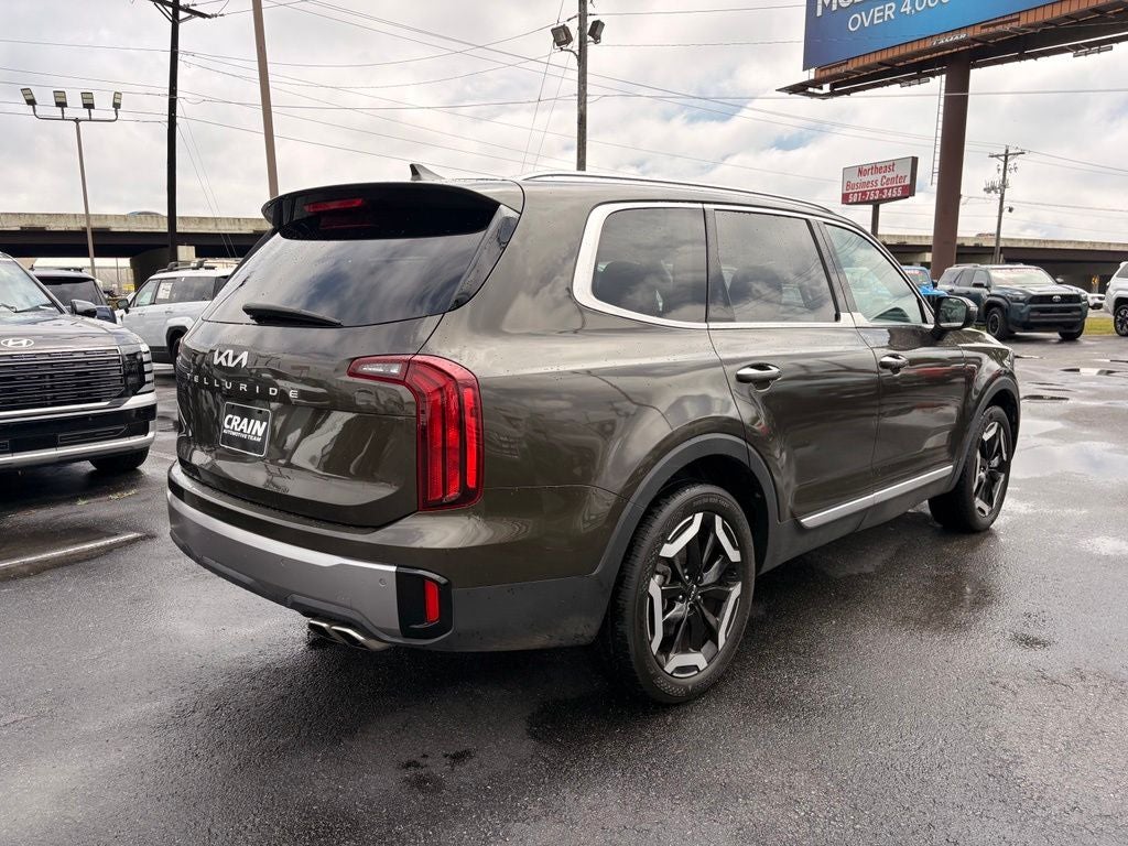 2025 Kia Telluride S - Photo 8