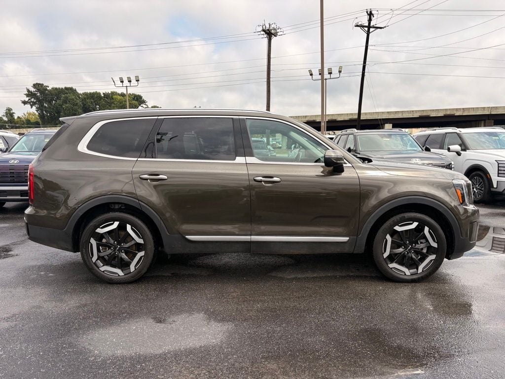 2025 Kia Telluride S - Photo 9