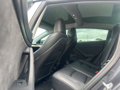 2023 Tesla Model 3 Performance