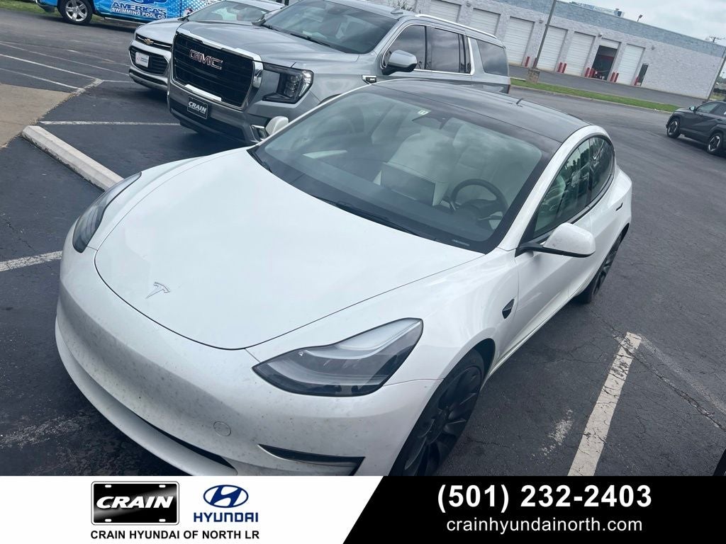 2023 Tesla Model 3 Performance's photo