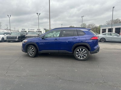 2025 Toyota Corolla Cross XLE