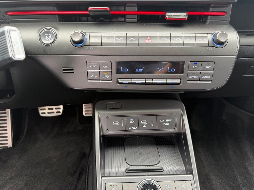 2024 Hyundai KONA N Line Low Mileage / One Owner / Clean Carfax / Navigatio