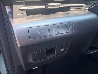 2027 Hyundai KONA SE