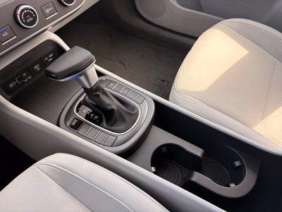 2027 Hyundai KONA SE