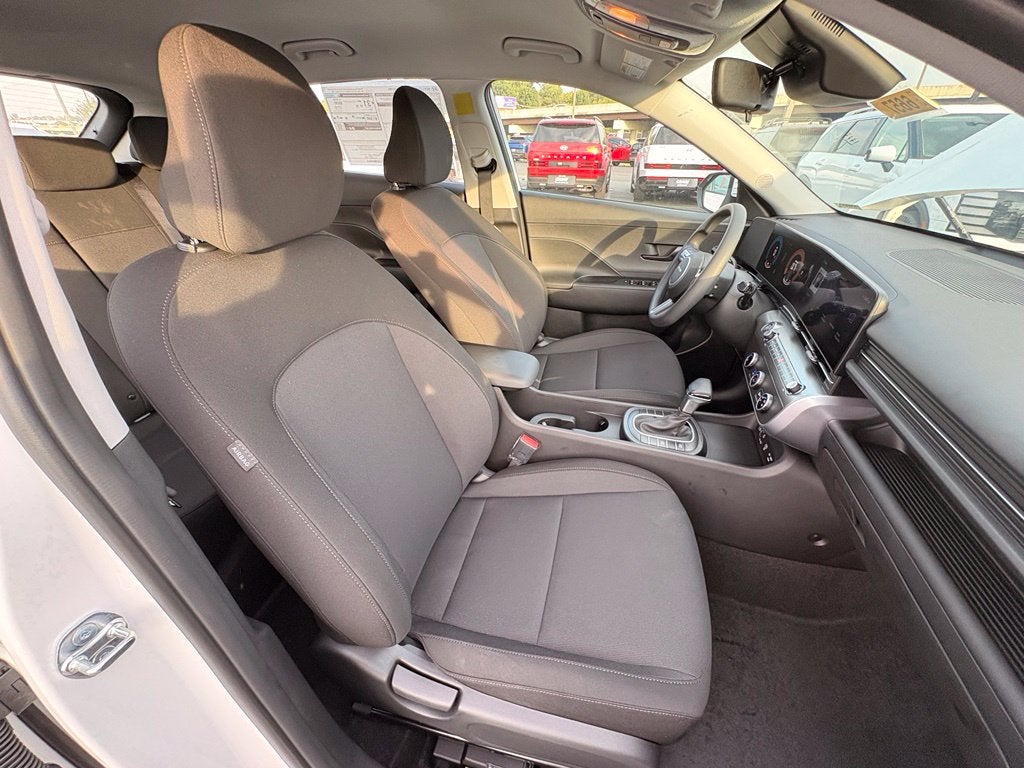 2027 Hyundai KONA SE