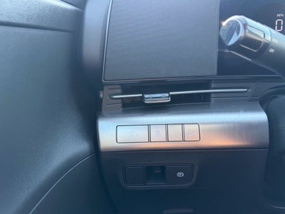 2027 Hyundai KONA SE