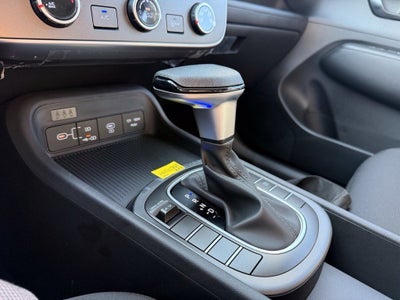 2027 Hyundai KONA SE