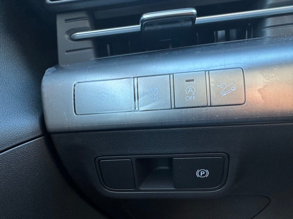 2026 Hyundai KONA SE AWD