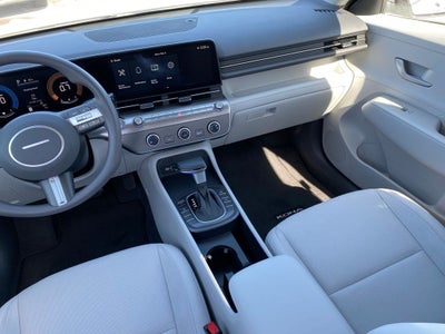 2026 Hyundai KONA SE