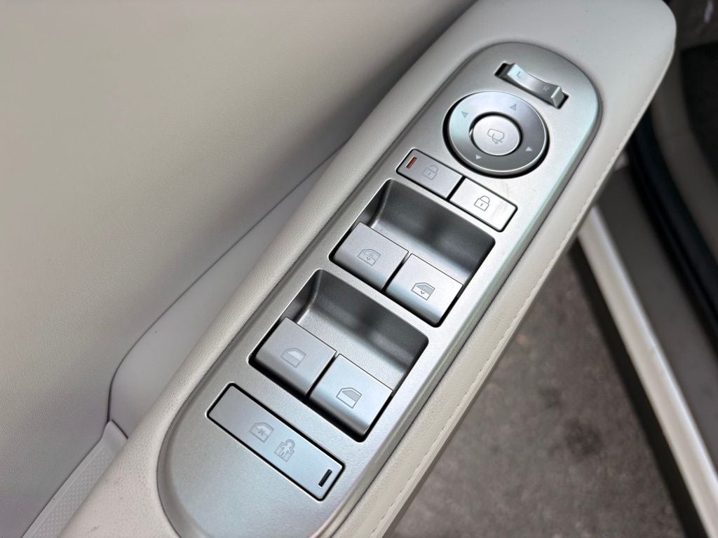 2026 Hyundai PALISADE HYBRID SEL Premium 8 Passenger