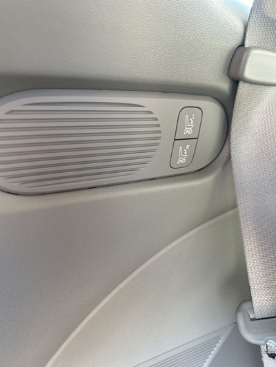 2026 Hyundai PALISADE HYBRID Blue SEL 7 Passenger