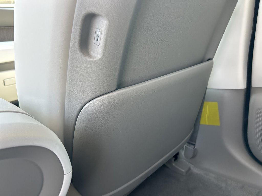 2026 Hyundai PALISADE HYBRID SEL 7 Passenger