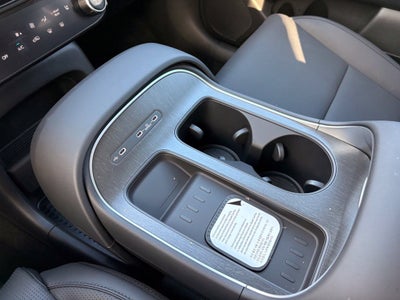2027 Hyundai PALISADE HYBRID SEL 7 Passenger